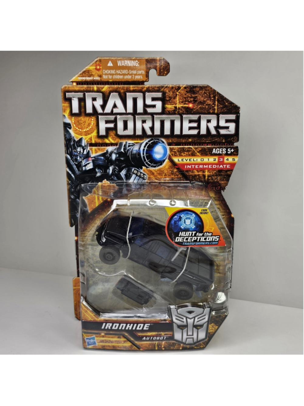 SEALED Transformers Hunt for the Decepticons Deluxe IRONHIDE Autobot NEW